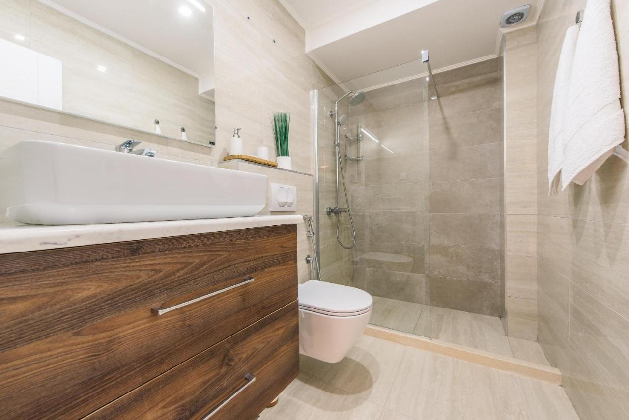 Atelier Hotel Ulcinj Buitenkant foto