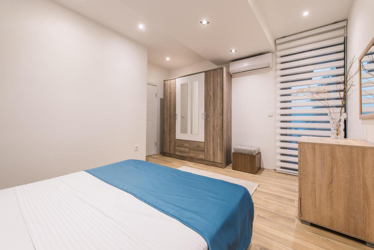 Atelier Hotel Ulcinj Buitenkant foto